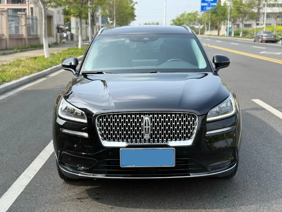 2022 Lincoln Corsair 2.0T 245HP L4 8AT,autocango,china used car exporter,china ev exporter,chinese used car exporter,chinese used ev exporter