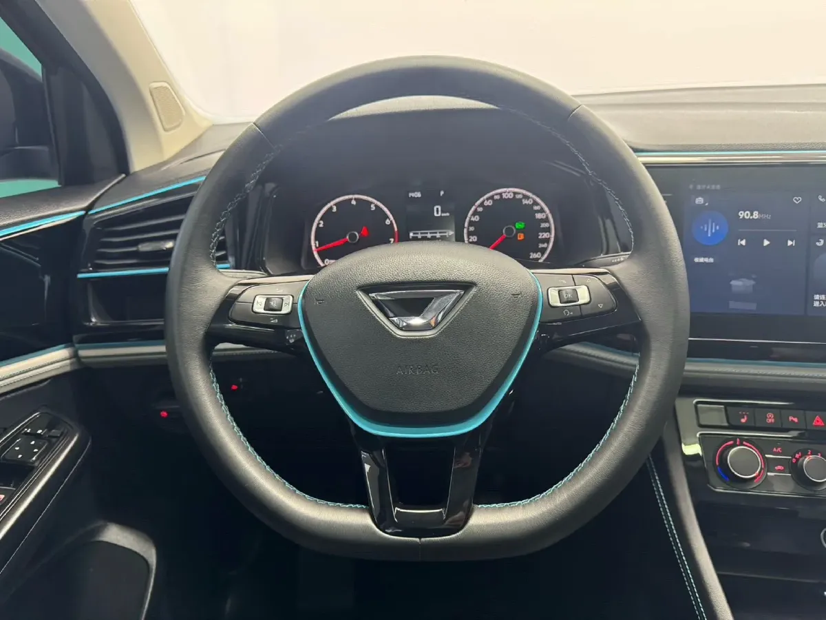 2023 Jetta VS5 1.4T 150HP L4 6AT,autocango,china used car exporter,china ev exporter,chinese used car exporter,chinese used ev exporter