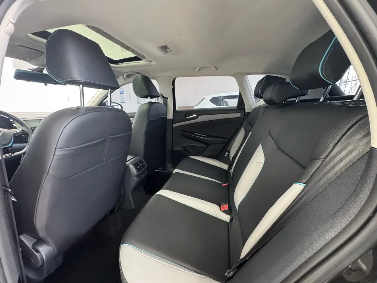 2023 Jetta VS5 1.4T 150HP L4 6AT,autocango,china used car exporter,china ev exporter,chinese used car exporter,chinese used ev exporter