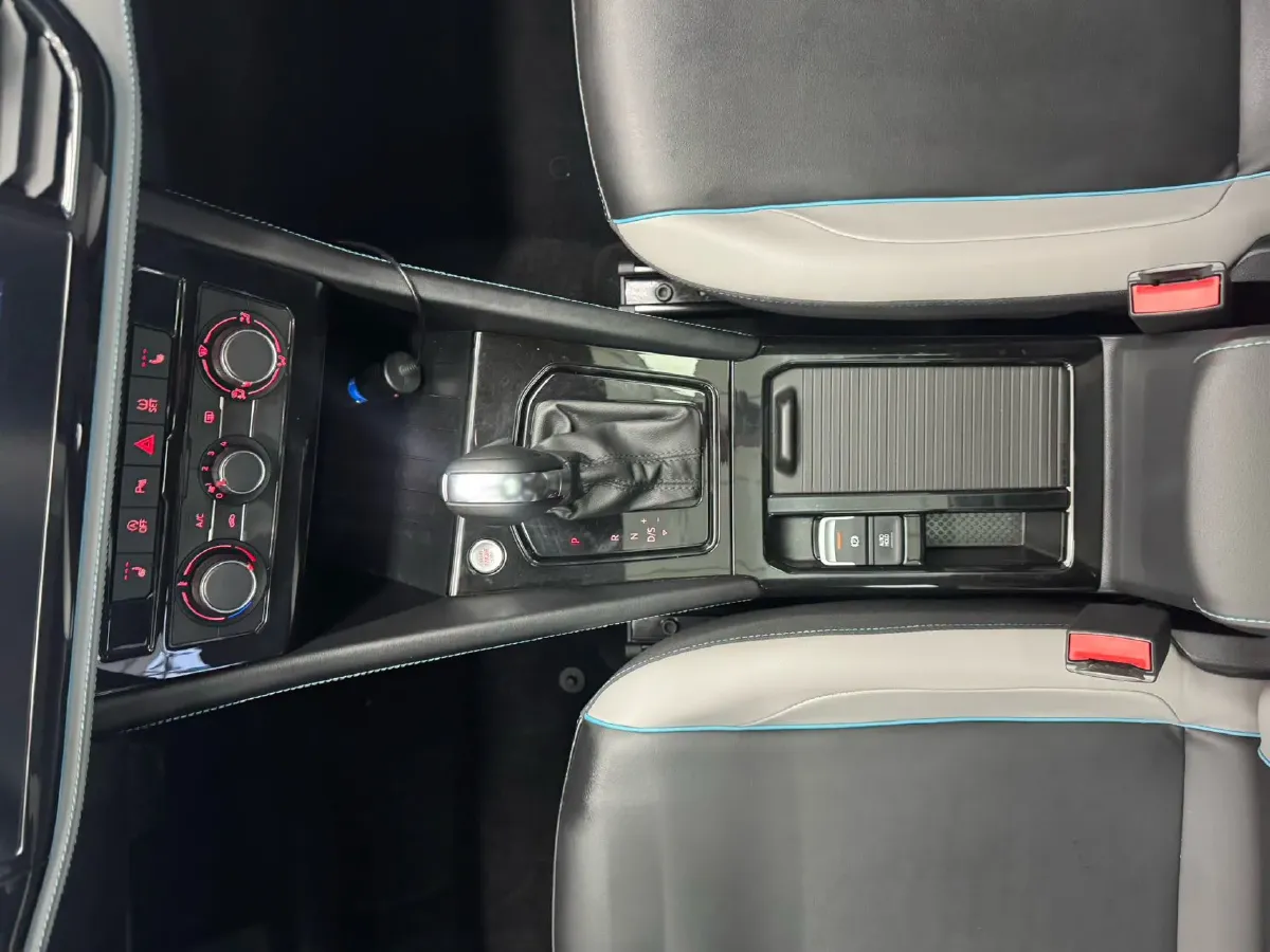 2023 Jetta VS5 1.4T 150HP L4 6AT,autocango,china used car exporter,china ev exporter,chinese used car exporter,chinese used ev exporter