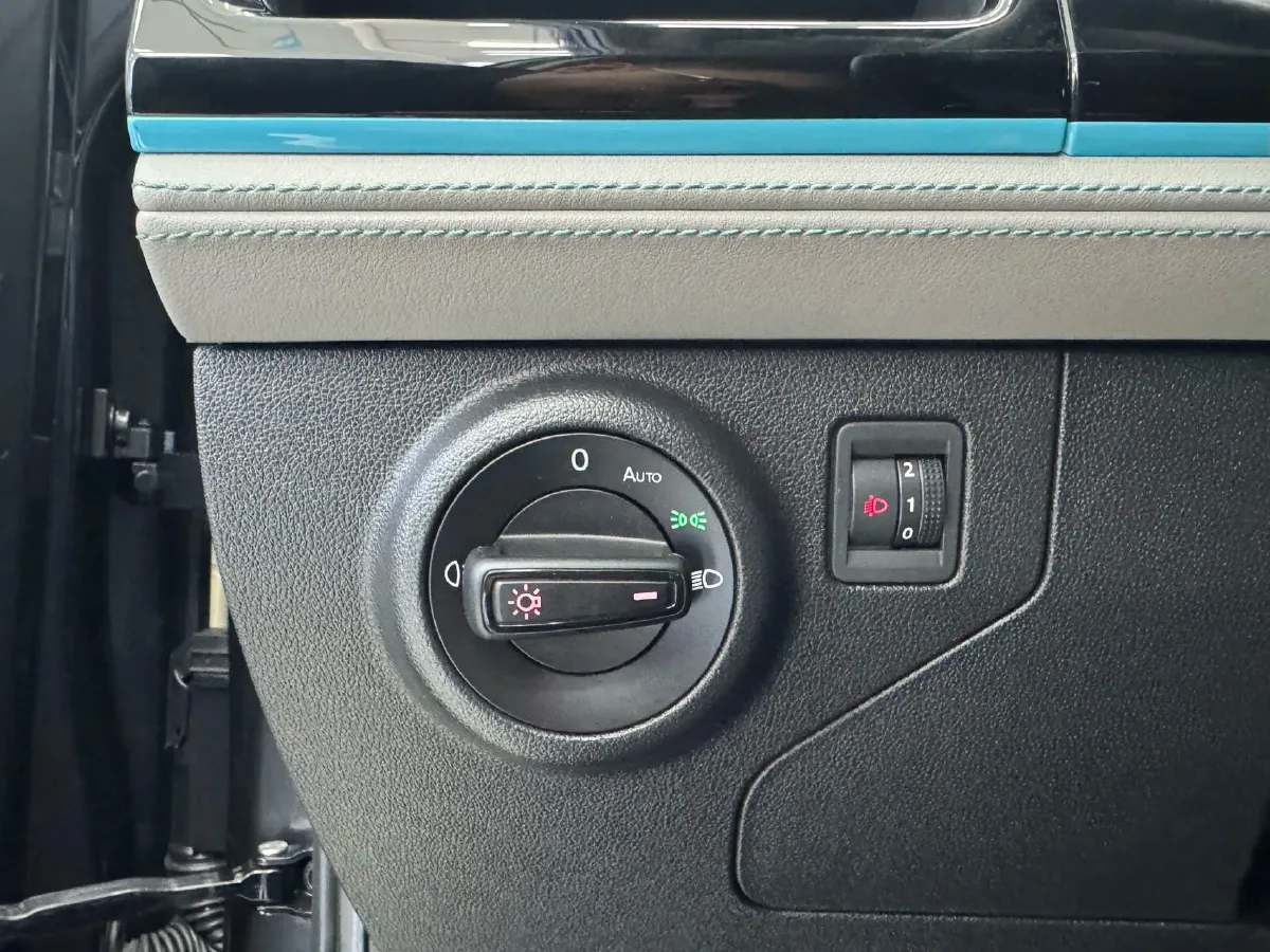 2023 Jetta VS5 1.4T 150HP L4 6AT,autocango,china used car exporter,china ev exporter,chinese used car exporter,chinese used ev exporter