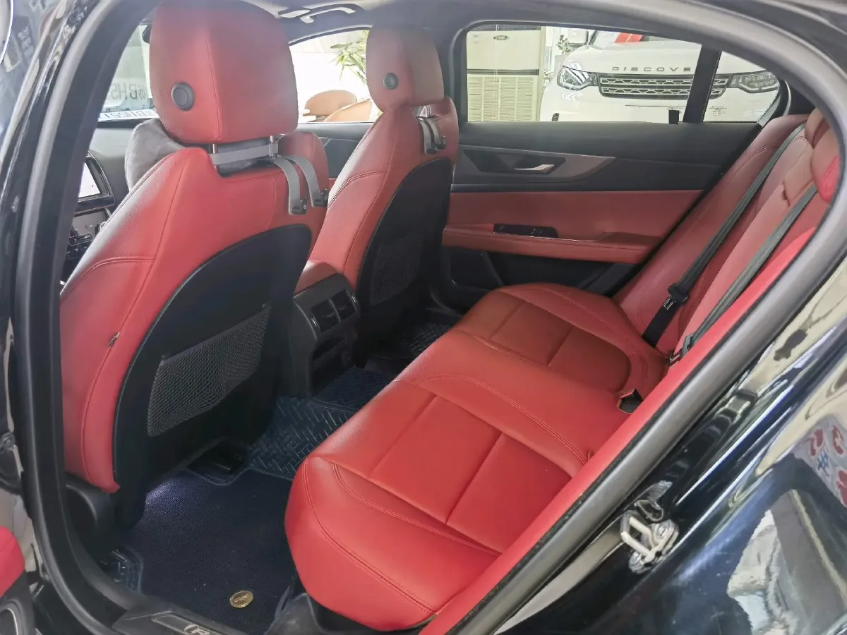 2022 Jaguar XEL 2.0T 250HP L4 8AT,autocango,china used car exporter,china ev exporter,chinese used car exporter,chinese used ev exporter