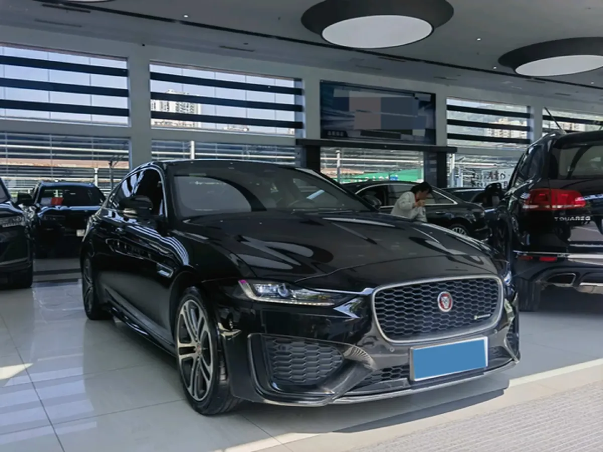2022 Jaguar XEL 2.0T 250HP L4 8AT,autocango,china used car exporter,china ev exporter,chinese used car exporter,chinese used ev exporter