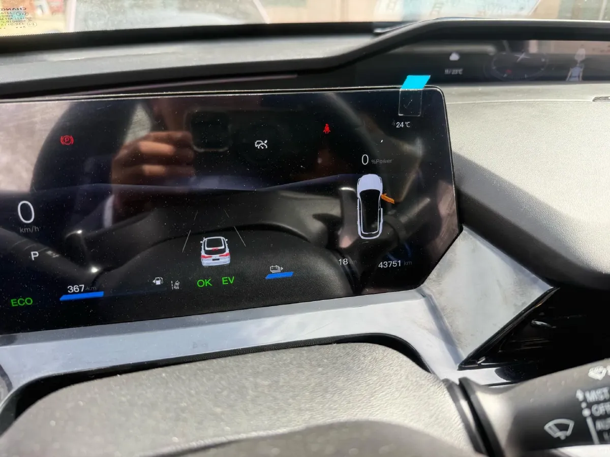 2023 ChangAn UNI-K iDD 1.5T 170HP L4 6TCT PHEV 28.39KWH,autocango,china used car exporter,china ev exporter,chinese used car exporter,chinese used ev exporter