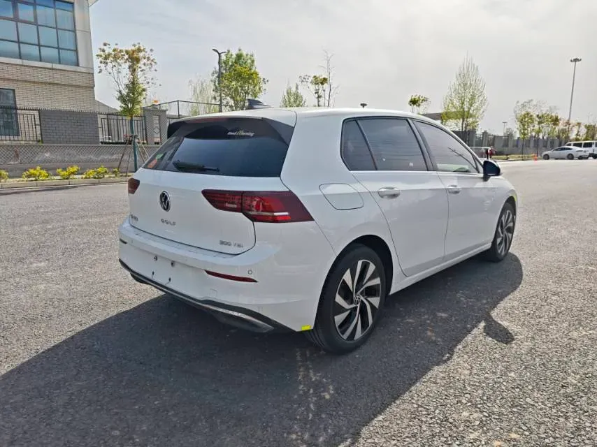 2025 Volkswagen Golf 1.5T 160HP L4 7DCT,autocango,china used car exporter,china ev exporter,chinese used car exporter,chinese used ev exporter