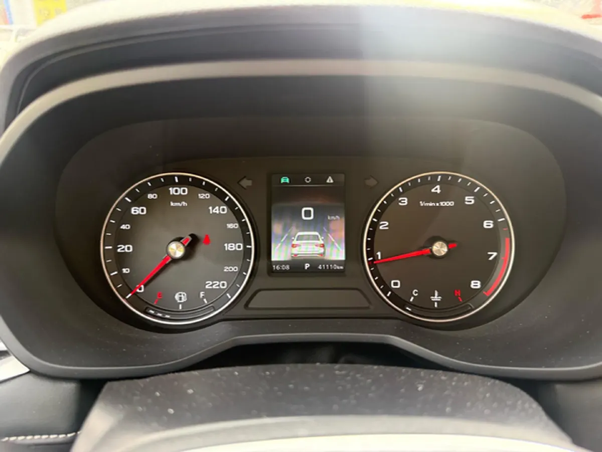 2019 Roewe i5 1.5L 120HP L4 CVT,autocango,china used car exporter,china ev exporter,chinese used car exporter,chinese used ev exporter