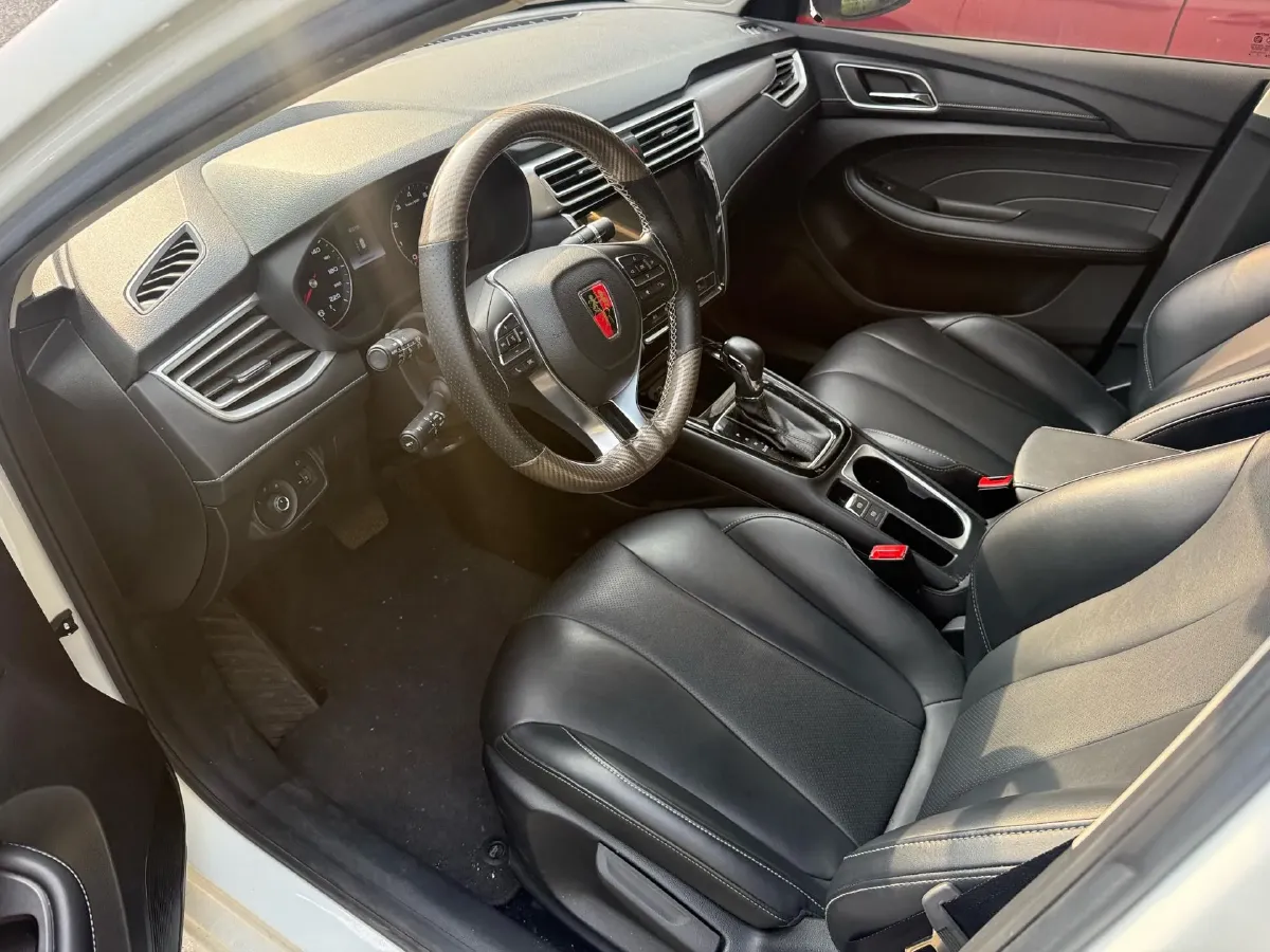 2019 Roewe i5 1.5L 120HP L4 CVT,autocango,china used car exporter,china ev exporter,chinese used car exporter,chinese used ev exporter