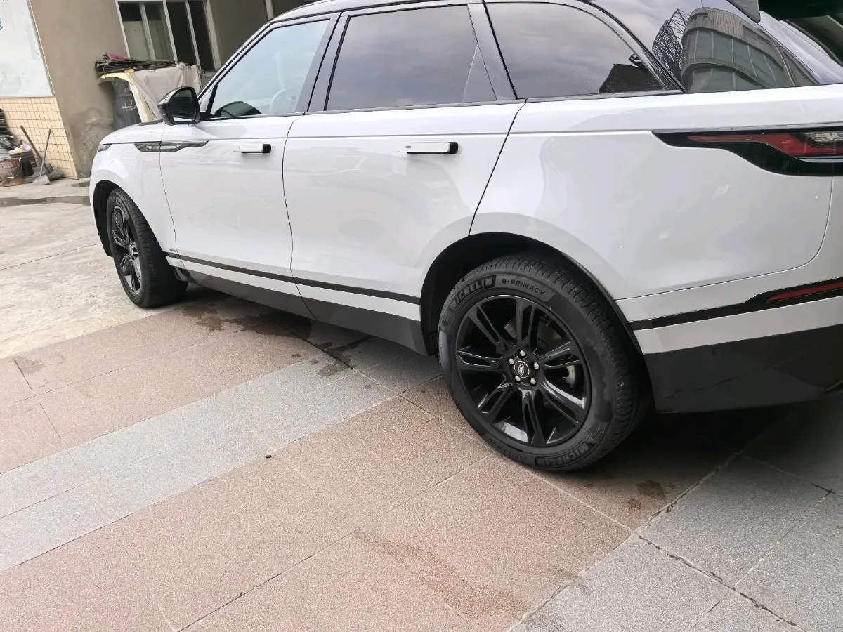 2021 Land Rover Range Rover Velar 2.0T 250HP L4 8AT,autocango,china used car exporter,china ev exporter,chinese used car exporter,chinese used ev exporter