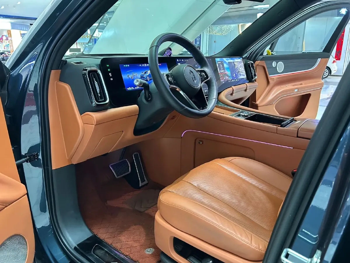 2024 AITO AITO M9 1.5T 152HP L4 REEV 42KWH,autocango,china used car exporter,china ev exporter,chinese used car exporter,chinese used ev exporter