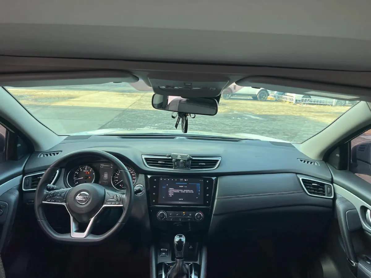 2021 Nissan Qashqai 2.0L 151HP L4 CVT,autocango,china used car exporter,china ev exporter,chinese used car exporter,chinese used ev exporter