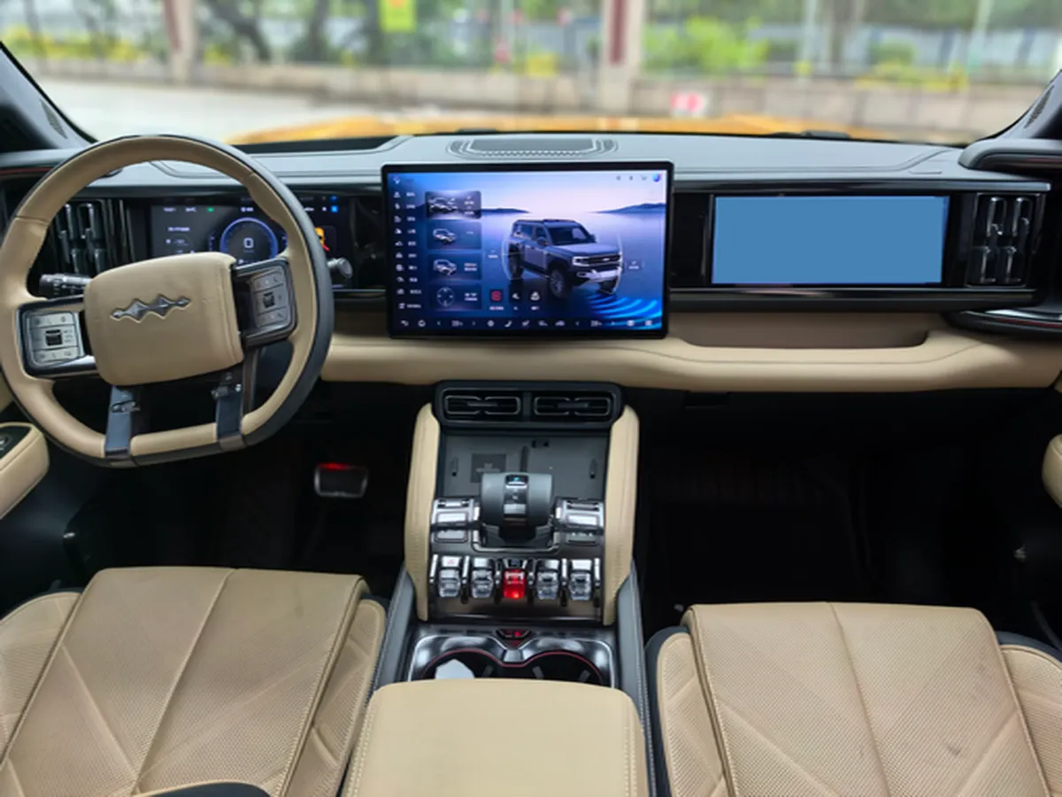 2023 FangChengBao Bao 5 1.5T 194HP L4 E-CVT PHEV 31.8KWH,autocango,china used car exporter,china ev exporter,chinese used car exporter,chinese used ev exporter