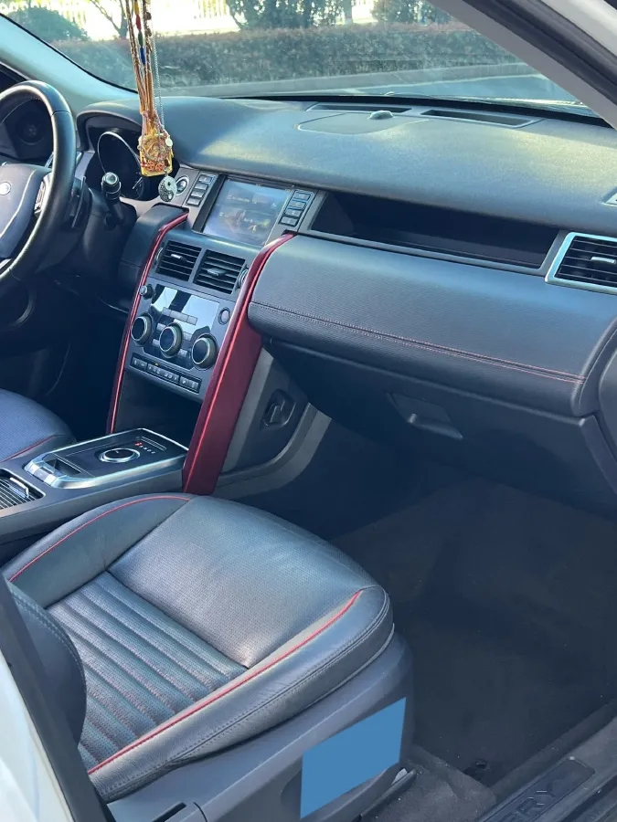 2019 Land Rover Discovery Sport 2.0T 241HP L4 9AT,autocango,china used car exporter,china ev exporter,chinese used car exporter,chinese used ev exporter