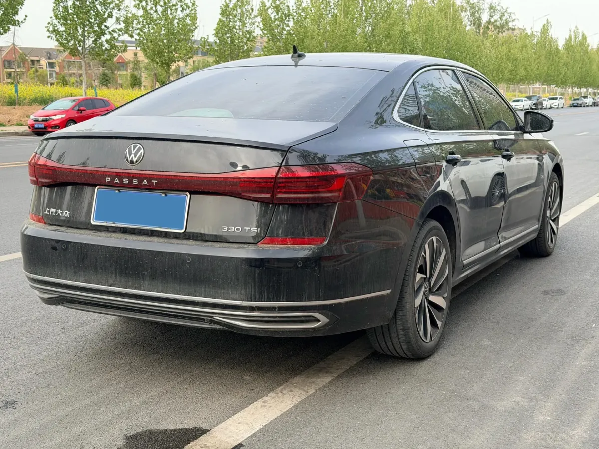 2024 Volkswagen Passat 2.0T 186HP L4 7DCT,autocango,china used car exporter,china ev exporter,chinese used car exporter,chinese used ev exporter