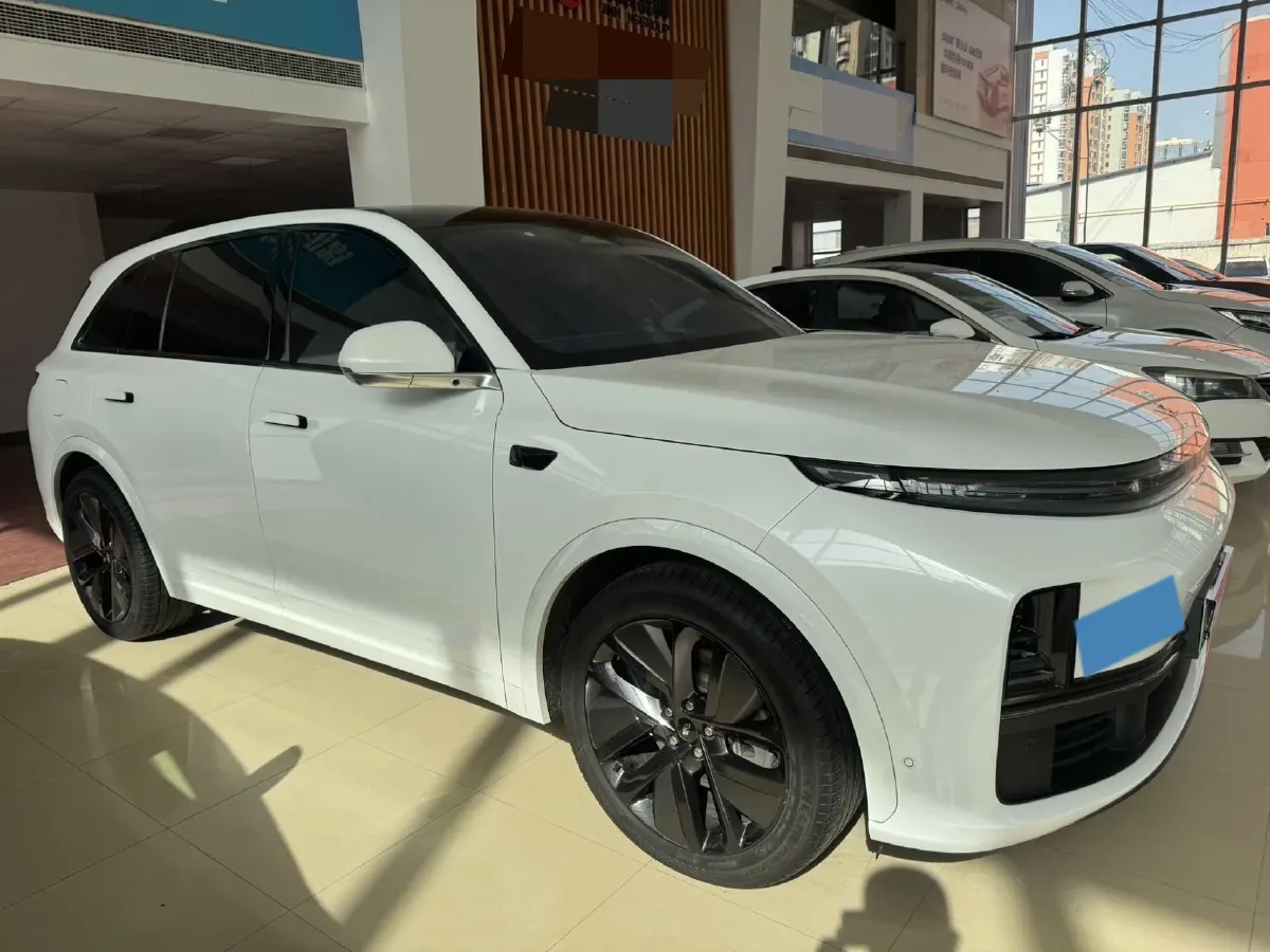 2023 Li L7 Range Extended 154HP REEV 40.9KWH,autocango,china used car exporter,china ev exporter,chinese used car exporter,chinese used ev exporter