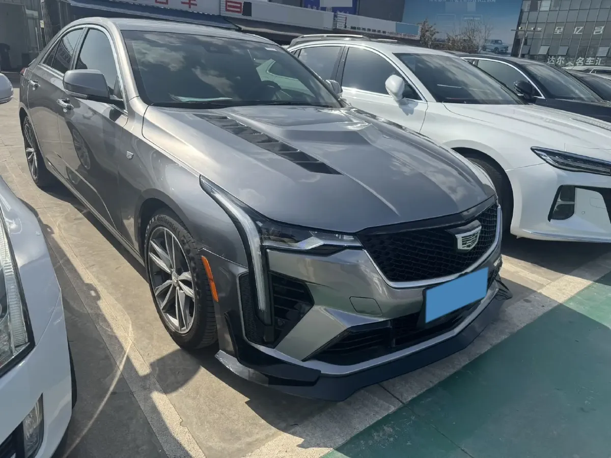 2021 Cadillac CT4 2.0T 237HP L4 8AT,autocango,china used car exporter,china ev exporter,chinese used car exporter,chinese used ev exporter