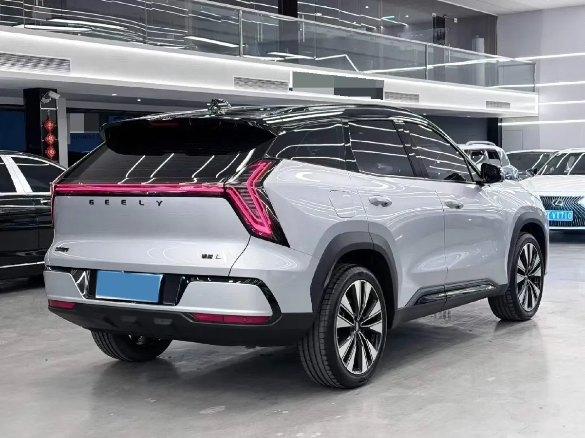 2025 Geely StarRay 1.5T 181HP L4 7DCT,autocango,china used car exporter,china ev exporter,chinese used car exporter,chinese used ev exporter