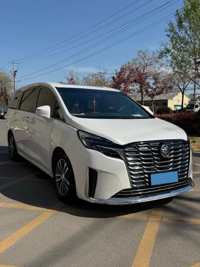 2023 Buick GL8 2.0T 237HP L4 9AT,autocango,china used car exporter,china ev exporter,chinese used car exporter,chinese used ev exporter