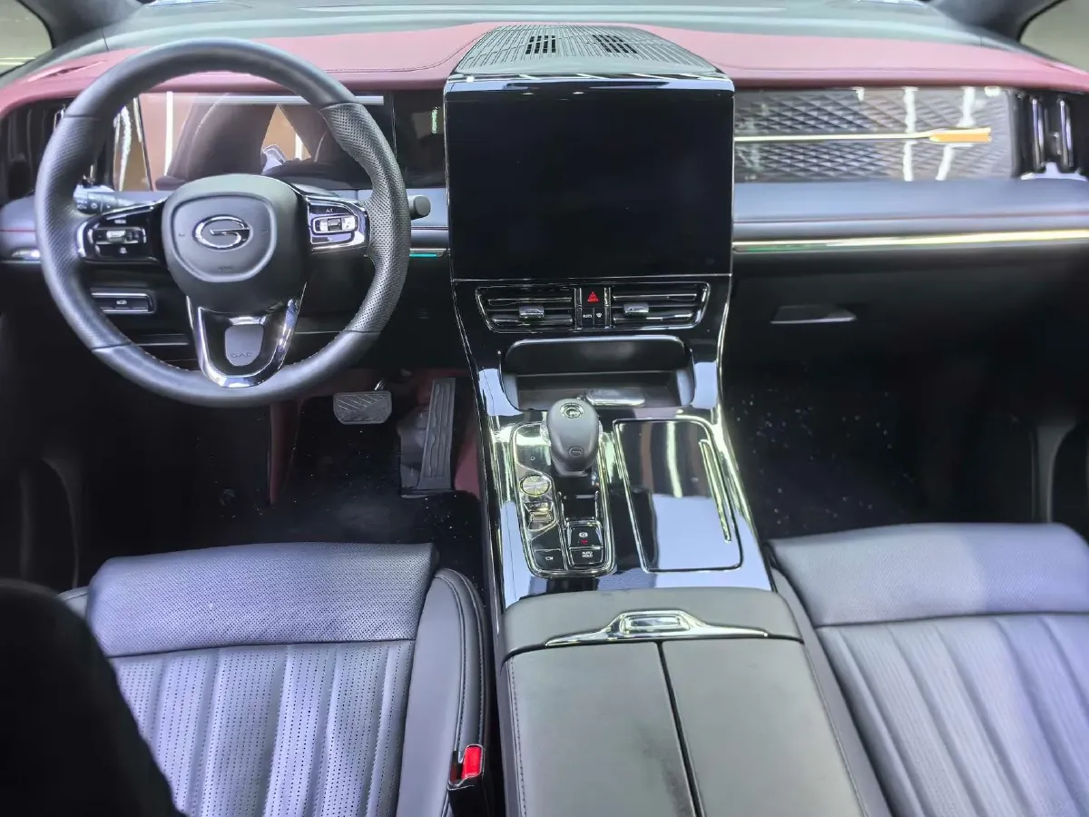 2023 GAC Trumpchi M8 2.0T 252HP L4 8AT,autocango,china used car exporter,china ev exporter,chinese used car exporter,chinese used ev exporter