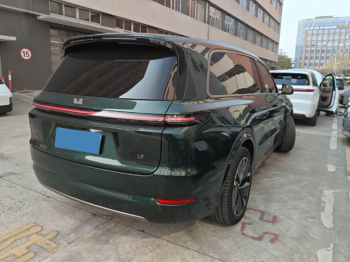2025 Li L9 Range Extended 154HP REEV,autocango,china used car exporter,china ev exporter,chinese used car exporter,chinese used ev exporter
