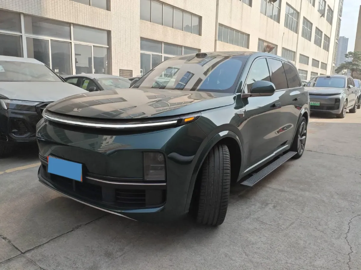 2025 Li L9 Range Extended 154HP REEV,autocango,china used car exporter,china ev exporter,chinese used car exporter,chinese used ev exporter
