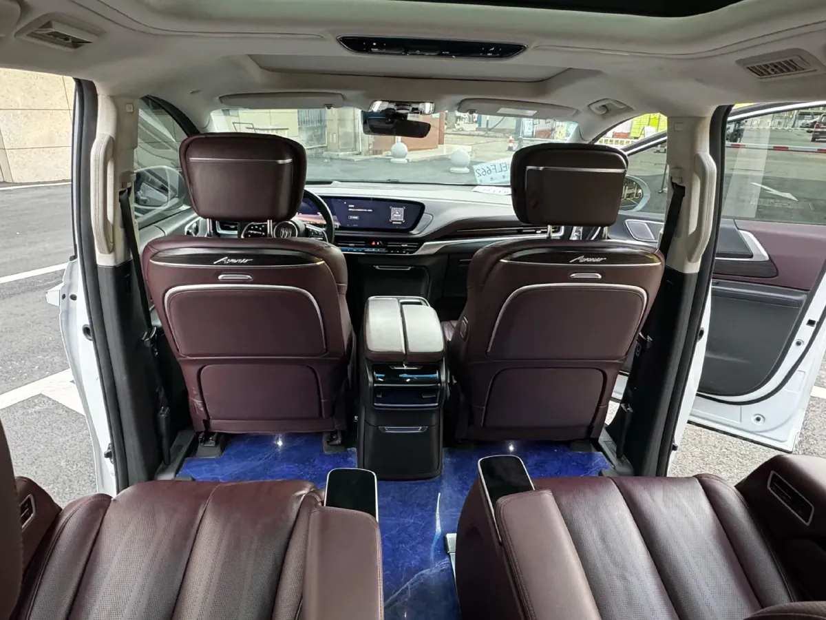 2023 Buick Century 2.0T 237HP L4 9AT,autocango,china used car exporter,china ev exporter,chinese used car exporter,chinese used ev exporter