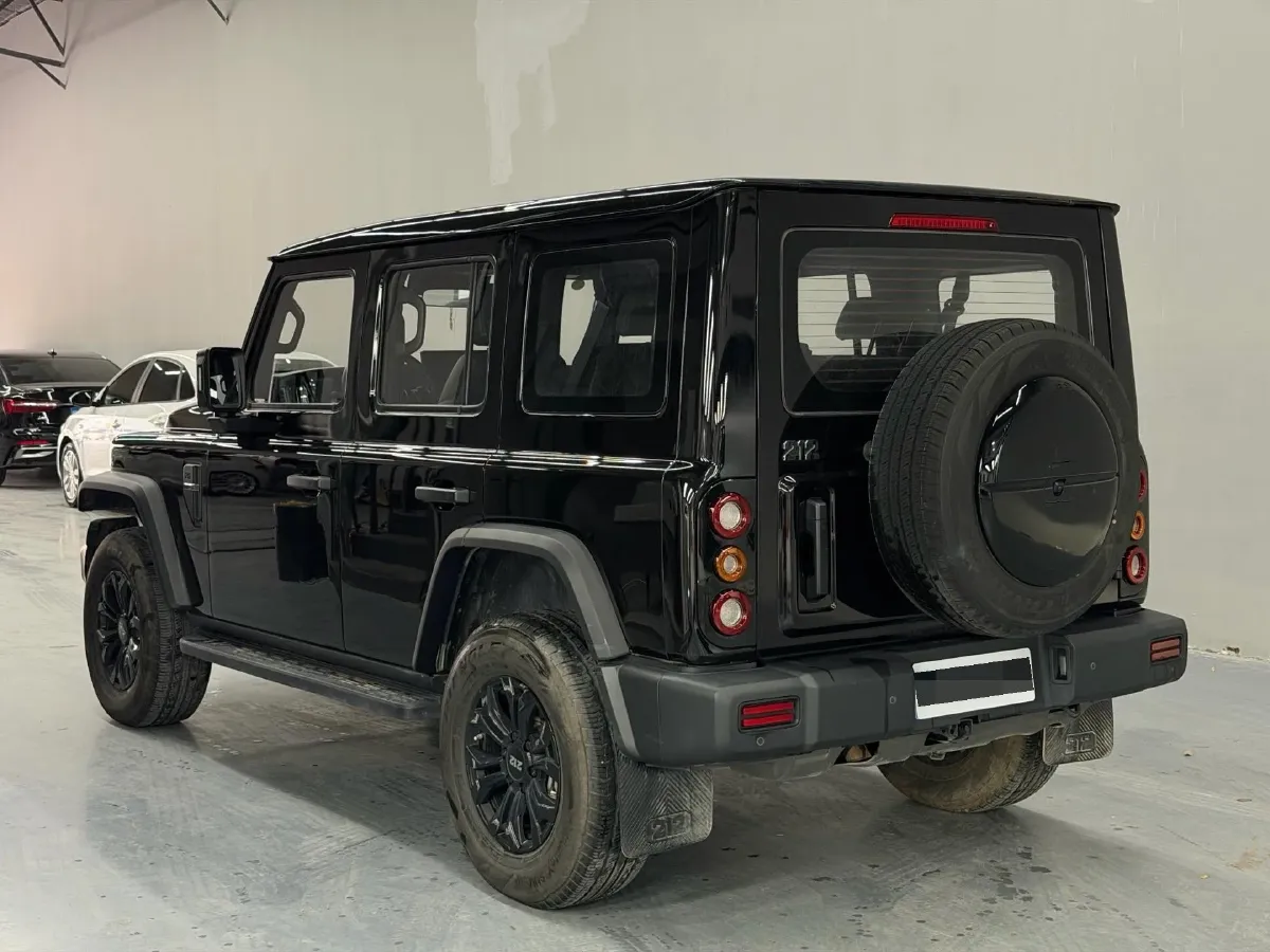 2024 212 212 T01 2.0T 252HP L4 8AT,autocango,china used car exporter,china ev exporter,chinese used car exporter,chinese used ev exporter