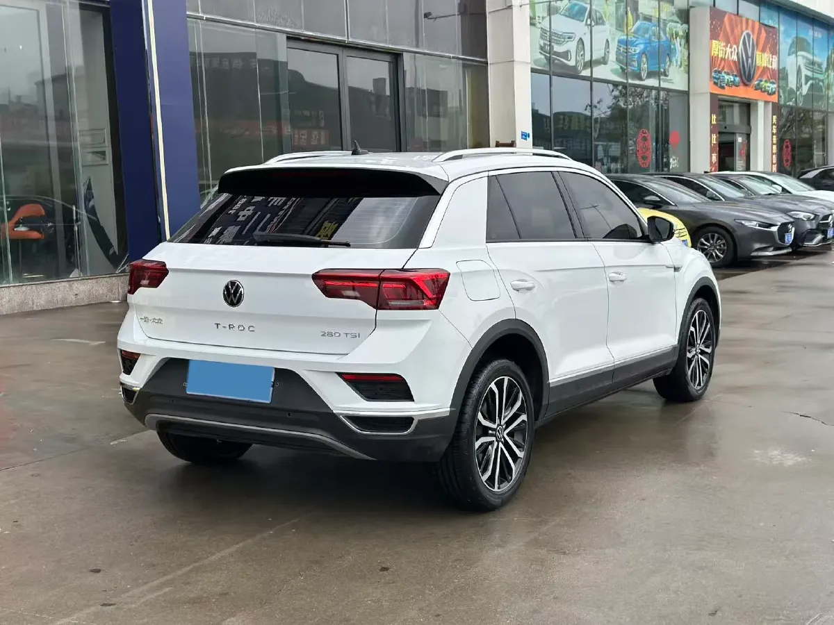 2022 Volkswagen T-Roc 1.4T 150HP L4 7DCT,autocango,china used car exporter,china ev exporter,chinese used car exporter,chinese used ev exporter