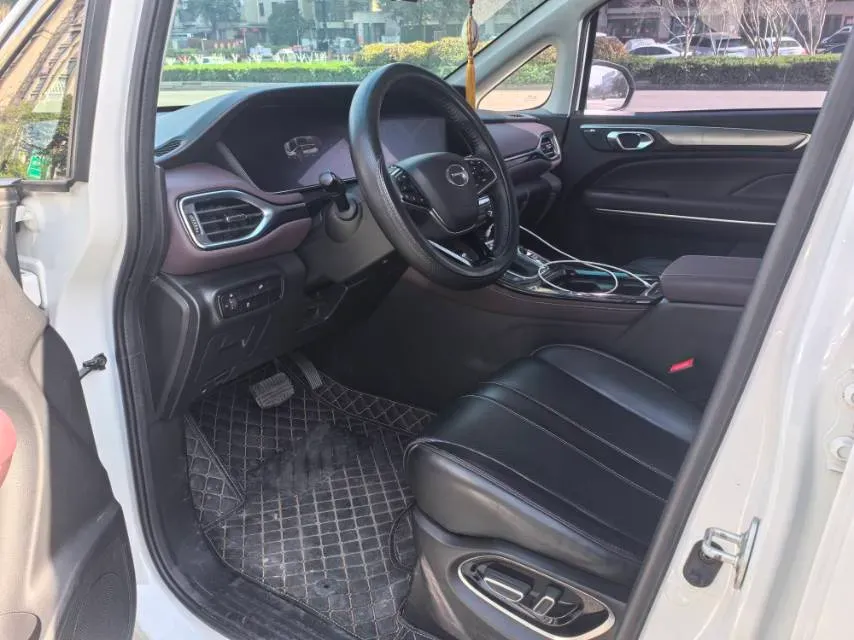 2023 GAC Trumpchi M6 1.5T 177HP L4 7DCT,autocango,china used car exporter,china ev exporter,chinese used car exporter,chinese used ev exporter