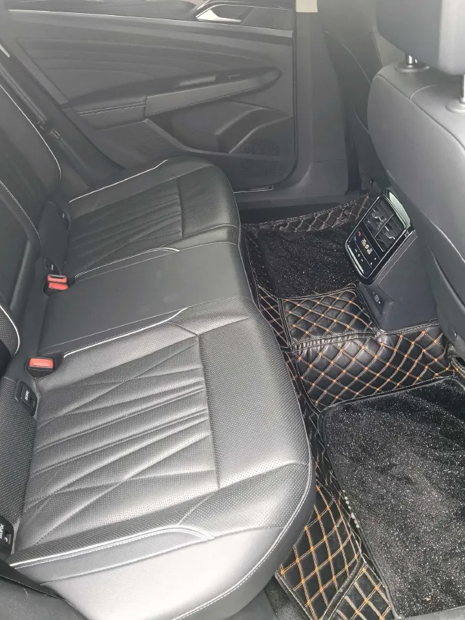 2022 Xpeng P7 BEV 60.2KWH,autocango,china used car exporter,china ev exporter,chinese used car exporter,chinese used ev exporter