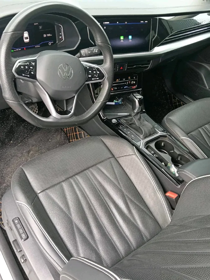 2022 Xpeng P7 BEV 60.2KWH,autocango,china used car exporter,china ev exporter,chinese used car exporter,chinese used ev exporter