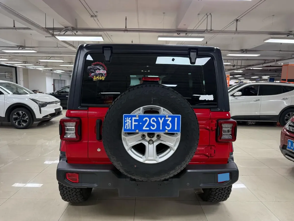 2019 Jeep Wrangler 2.0T 266HP L4 8AT,autocango,china used car exporter,china ev exporter,chinese used car exporter,chinese used ev exporter