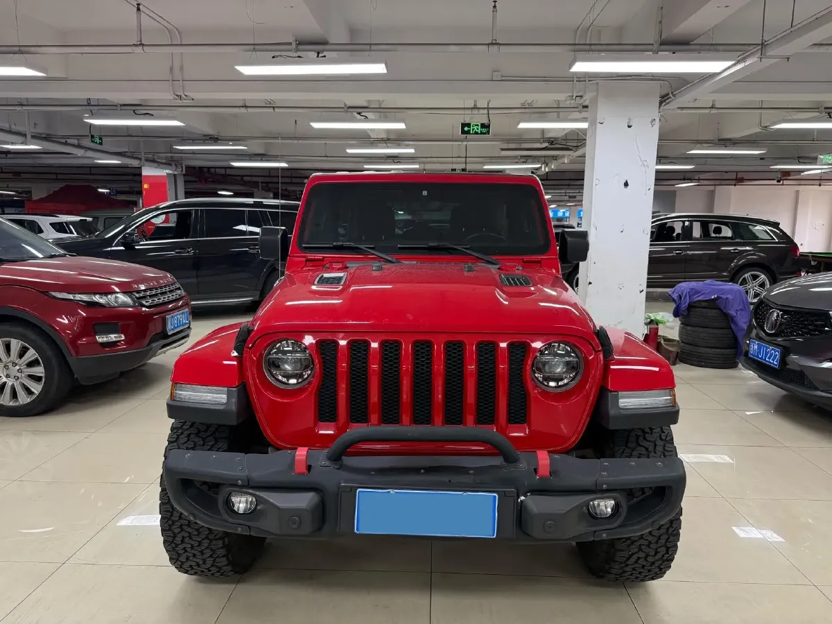 2019 Jeep Wrangler 2.0T 266HP L4 8AT,autocango,china used car exporter,china ev exporter,chinese used car exporter,chinese used ev exporter