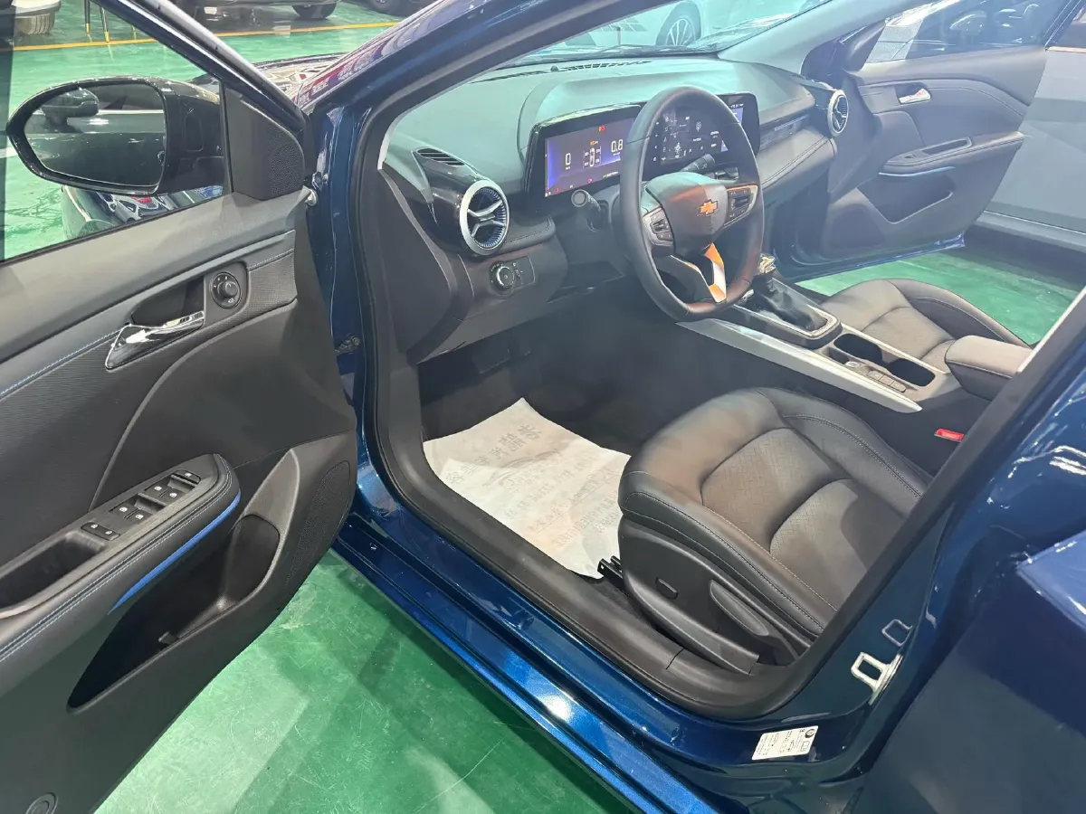 2022 Chevrolet Monza 1.3T 163HP L3 6AT,autocango,china used car exporter,china ev exporter,chinese used car exporter,chinese used ev exporter