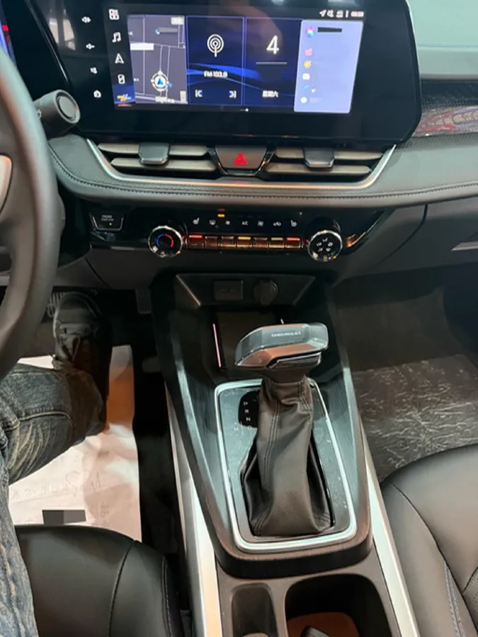 2022 Chevrolet Monza 1.3T 163HP L3 6AT,autocango,china used car exporter,china ev exporter,chinese used car exporter,chinese used ev exporter