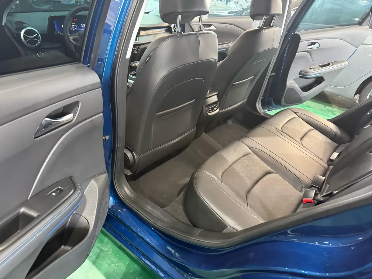 2022 Chevrolet Monza 1.3T 163HP L3 6AT,autocango,china used car exporter,china ev exporter,chinese used car exporter,chinese used ev exporter