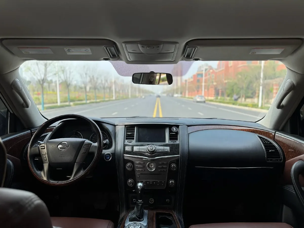 2018 Nissan Patrol 4.0L 279HP V6 7AT,autocango,china used car exporter,china ev exporter,chinese used car exporter,chinese used ev exporter