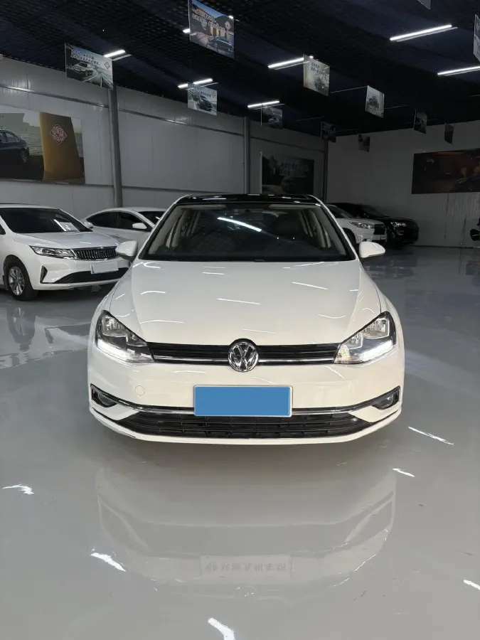 2018 Volkswagen Golf 1.6L 110HP L4 6AT,autocango,china used car exporter,china ev exporter,chinese used car exporter,chinese used ev exporter