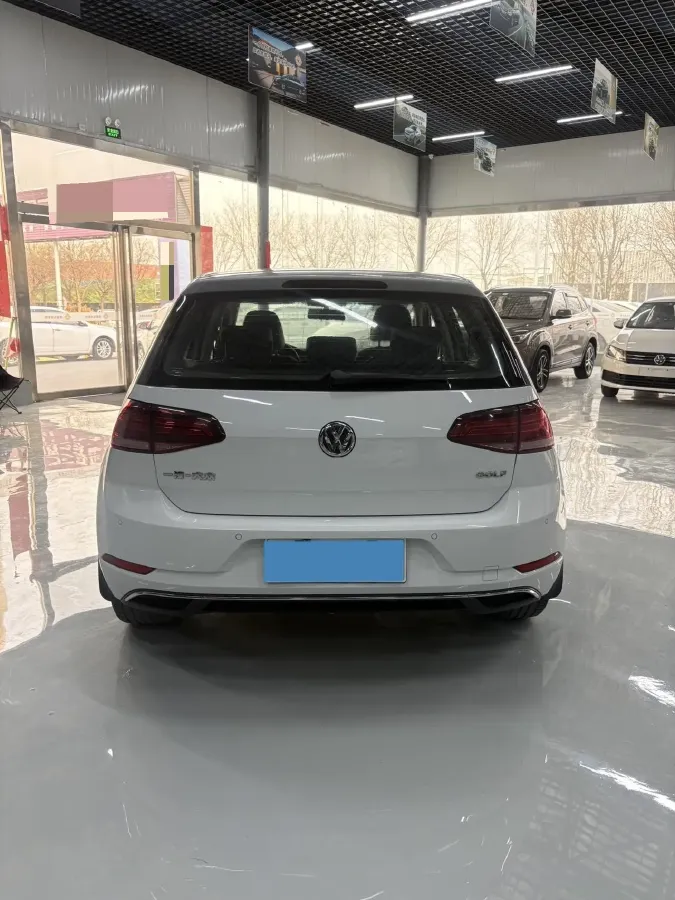 2018 Volkswagen Golf 1.6L 110HP L4 6AT,autocango,china used car exporter,china ev exporter,chinese used car exporter,chinese used ev exporter