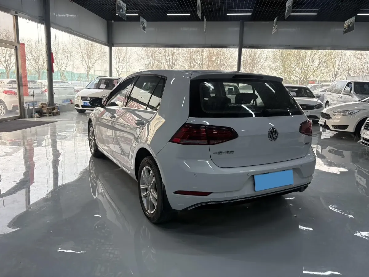 2018 Volkswagen Golf 1.6L 110HP L4 6AT,autocango,china used car exporter,china ev exporter,chinese used car exporter,chinese used ev exporter