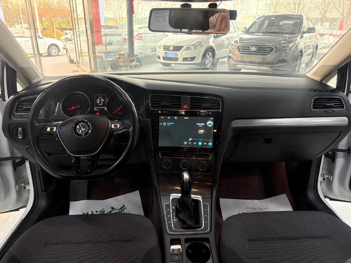 2018 Volkswagen Golf 1.6L 110HP L4 6AT,autocango,china used car exporter,china ev exporter,chinese used car exporter,chinese used ev exporter