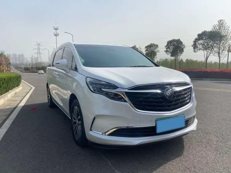 2022 Buick GL8 2.0T 237HP L4 9AT,autocango,china used car exporter,china ev exporter,chinese used car exporter,chinese used ev exporter