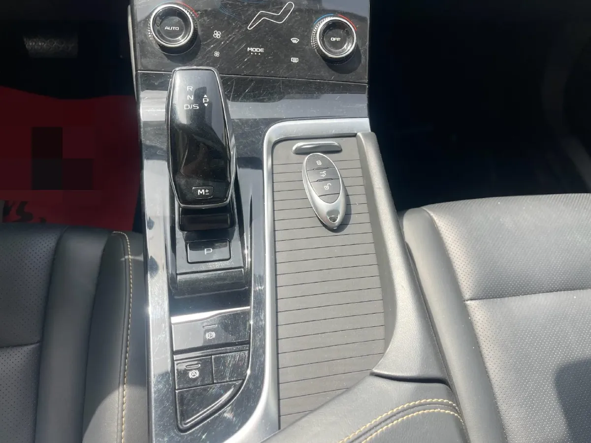 2023 Bestune B70 1.5T 169HP L4 7DCT,autocango,china used car exporter,china ev exporter,chinese used car exporter,chinese used ev exporter