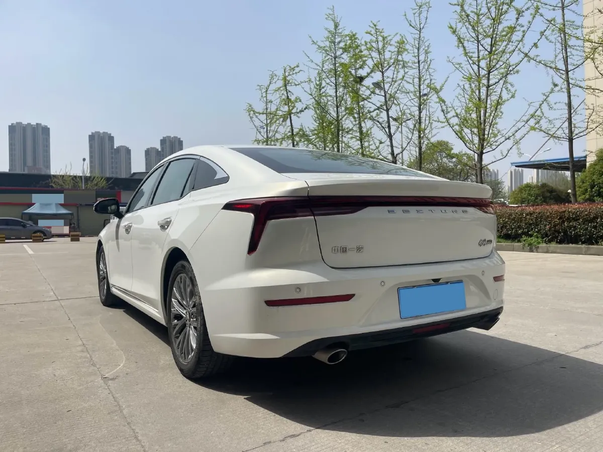 2023 Bestune B70 1.5T 169HP L4 7DCT,autocango,china used car exporter,china ev exporter,chinese used car exporter,chinese used ev exporter