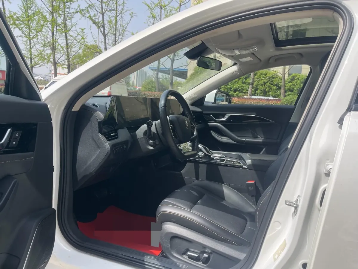 2023 Bestune B70 1.5T 169HP L4 7DCT,autocango,china used car exporter,china ev exporter,chinese used car exporter,chinese used ev exporter