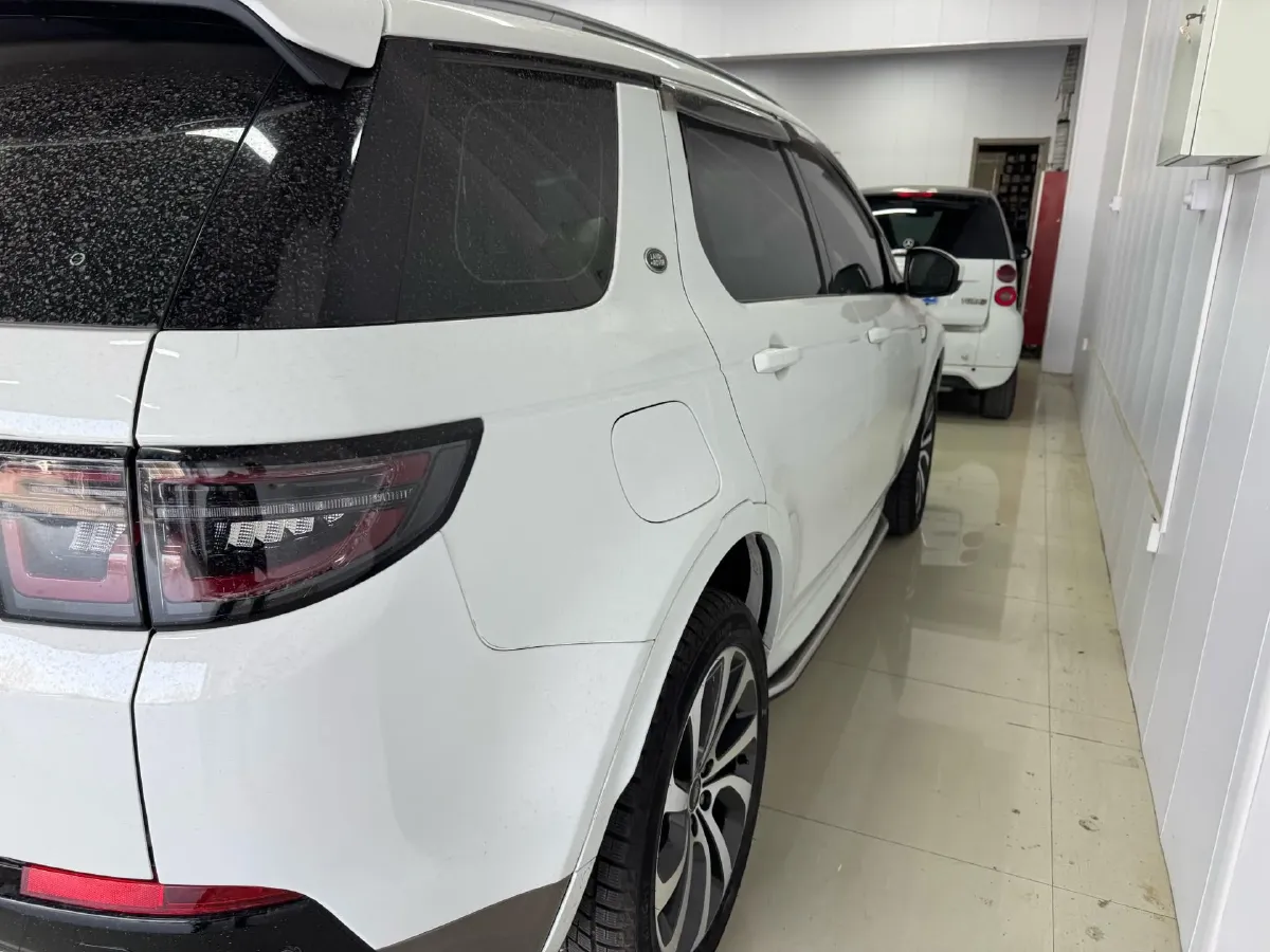 2023 Land Rover Discovery Sport 2.0T 249HP L4 9AT,autocango,china used car exporter,china ev exporter,chinese used car exporter,chinese used ev exporter