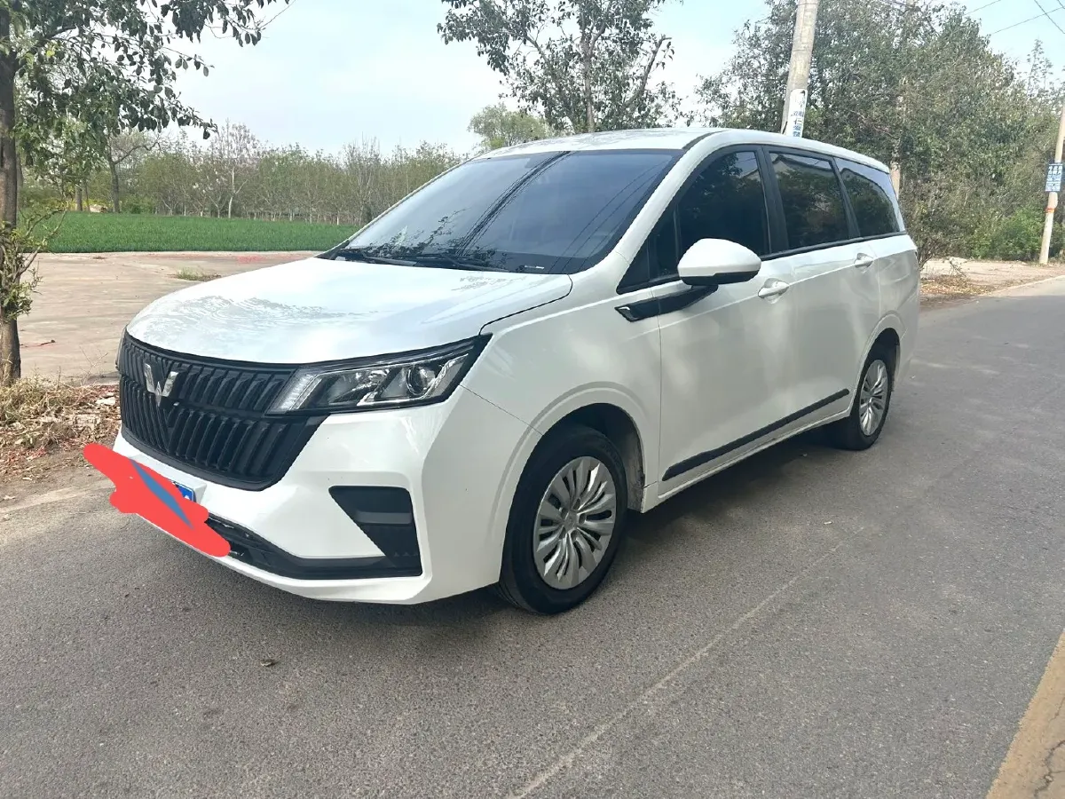 2022 WuLing ZhengChen 2.0L 136HP L4 6MT,autocango,china used car exporter,china ev exporter,chinese used car exporter,chinese used ev exporter