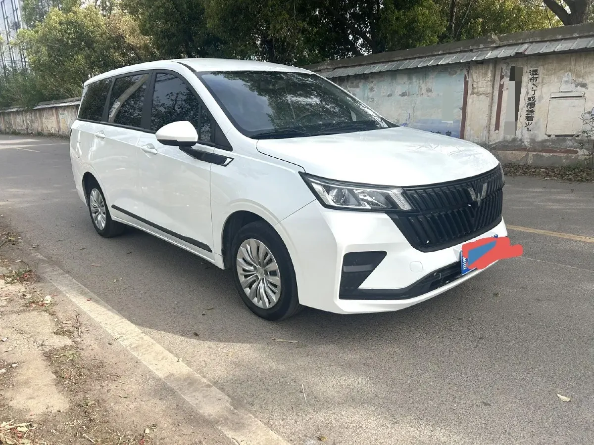2022 WuLing ZhengChen 2.0L 136HP L4 6MT,autocango,china used car exporter,china ev exporter,chinese used car exporter,chinese used ev exporter