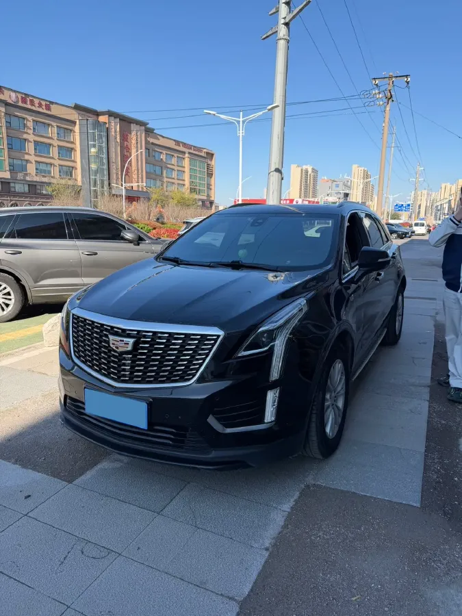 2020 Cadillac XT5 2.0T 241HP L4 9AT,autocango,china used car exporter,china ev exporter,chinese used car exporter,chinese used ev exporter