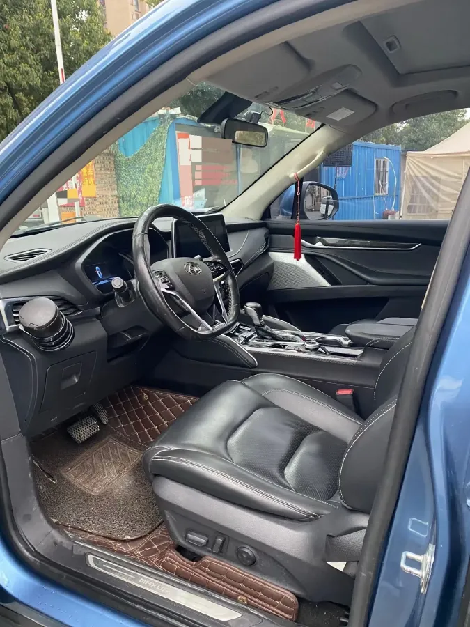 2017 MAXUS D90 2.0T 224HP L4 6AT,autocango,china used car exporter,china ev exporter,chinese used car exporter,chinese used ev exporter