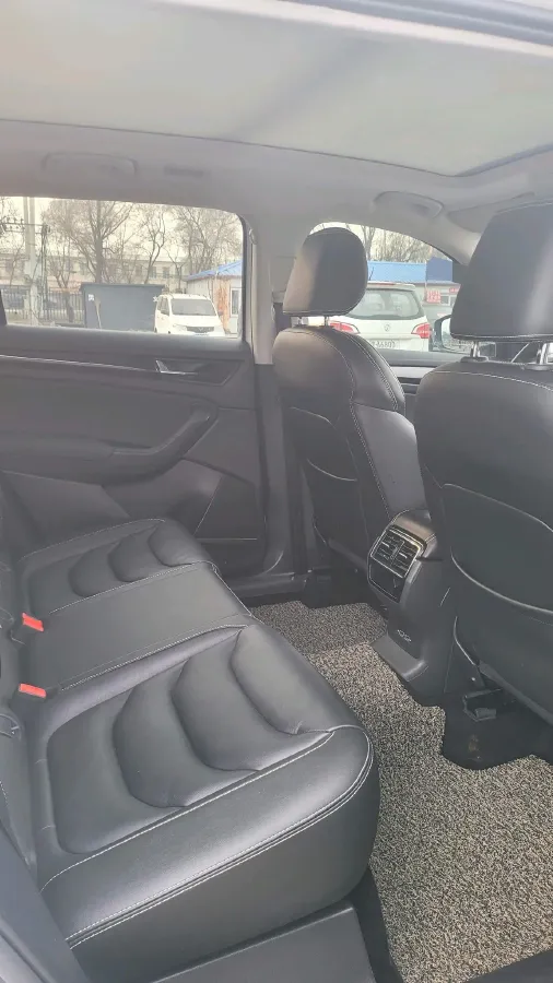 2018 Skoda Kodiak 2.0T 186HP L4 7DCT,autocango,china used car exporter,china ev exporter,chinese used car exporter,chinese used ev exporter